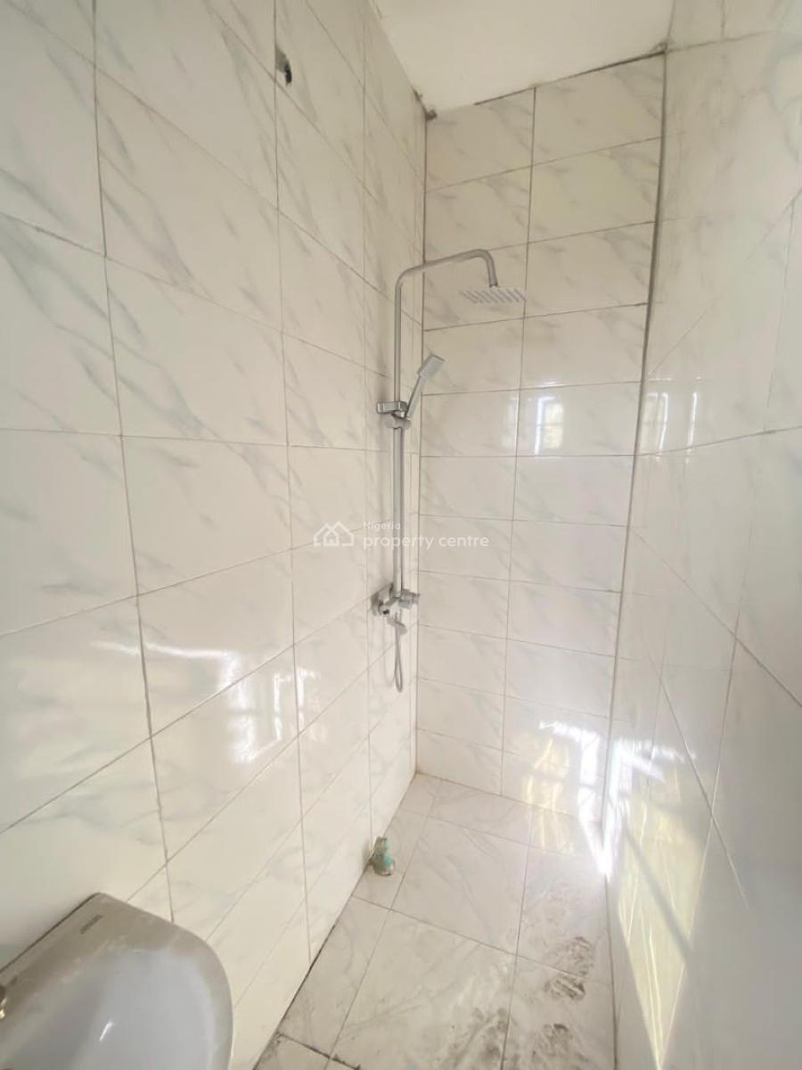 Modern Luxury 3 Bedroom  Apartment with Elevator in a Secure Estate, Chevron, Lekki, Lagos, Flat / Apartment for Sale