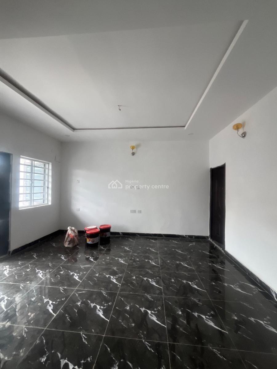 2 Bedroom Flat, Agunbiade Estate, Ogombo, Ajah, Lagos, Flat / Apartment for Rent