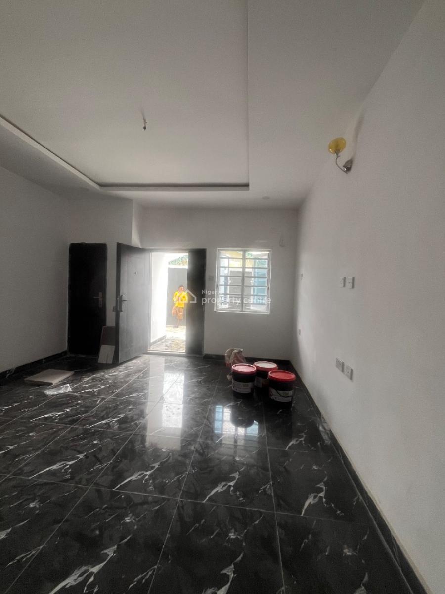 2 Bedroom Flat, Agunbiade Estate, Ogombo, Ajah, Lagos, Flat / Apartment for Rent