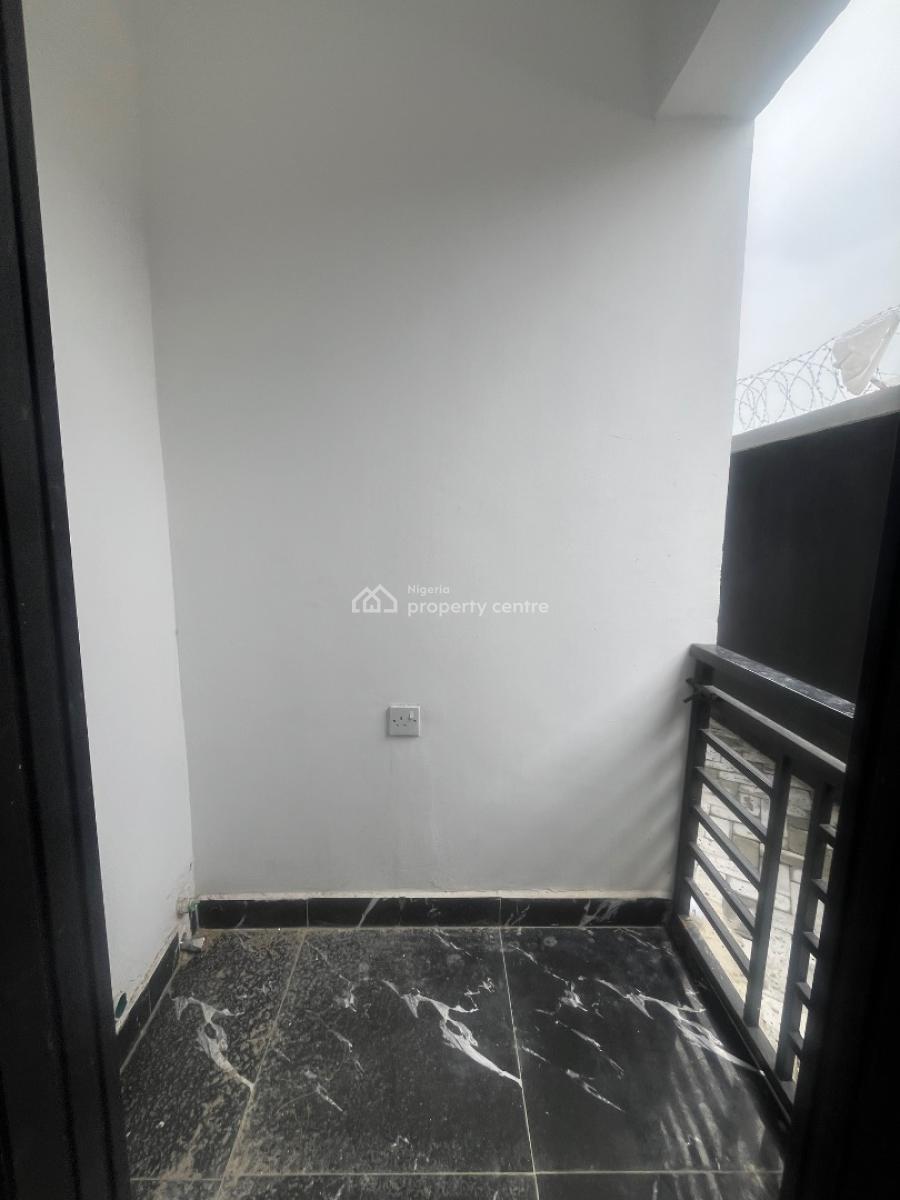 2 Bedroom Flat, Agunbiade Estate, Ogombo, Ajah, Lagos, Flat / Apartment for Rent