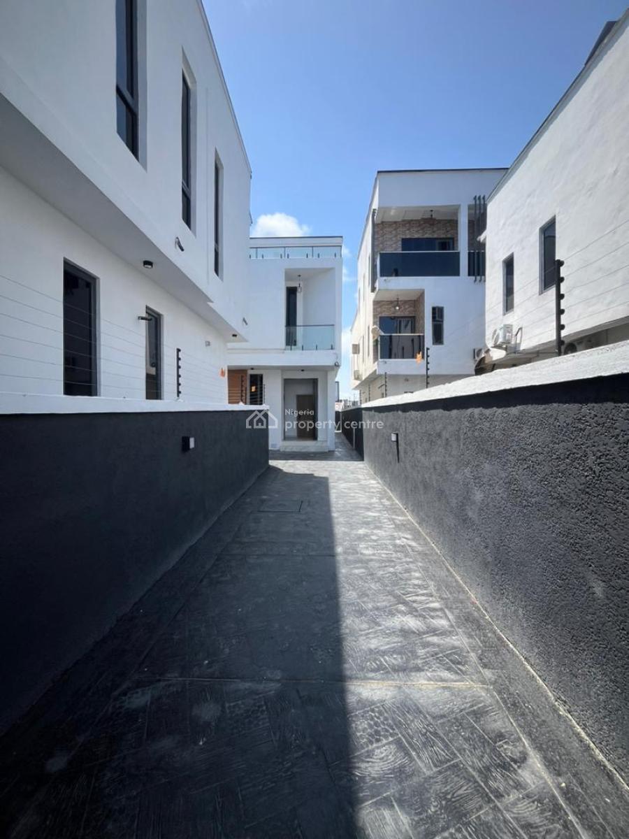 Luxury Semi-detached, Ikota, Ikota, Lekki, Lagos, Semi-detached Bungalow for Sale