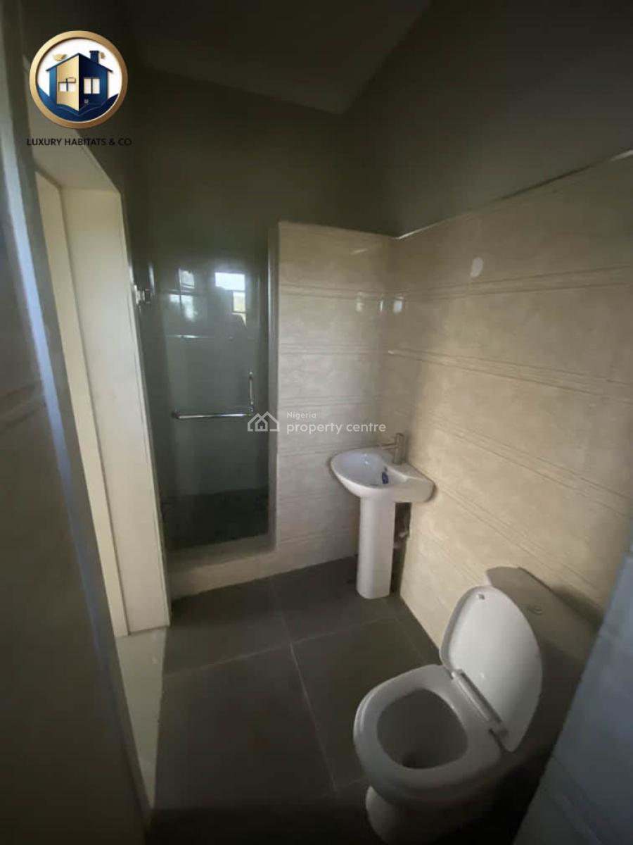 Spacious 3 Bedroom Flat, Lekky County Homes, Ikota, Lekki, Lagos, Flat / Apartment for Rent