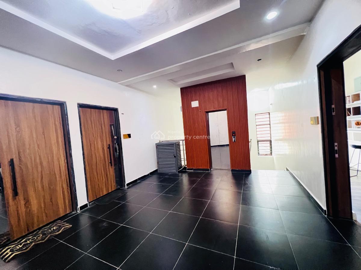 2bedroom, Chevron Drive, Lekki, Lagos, Flat / Apartment for Sale