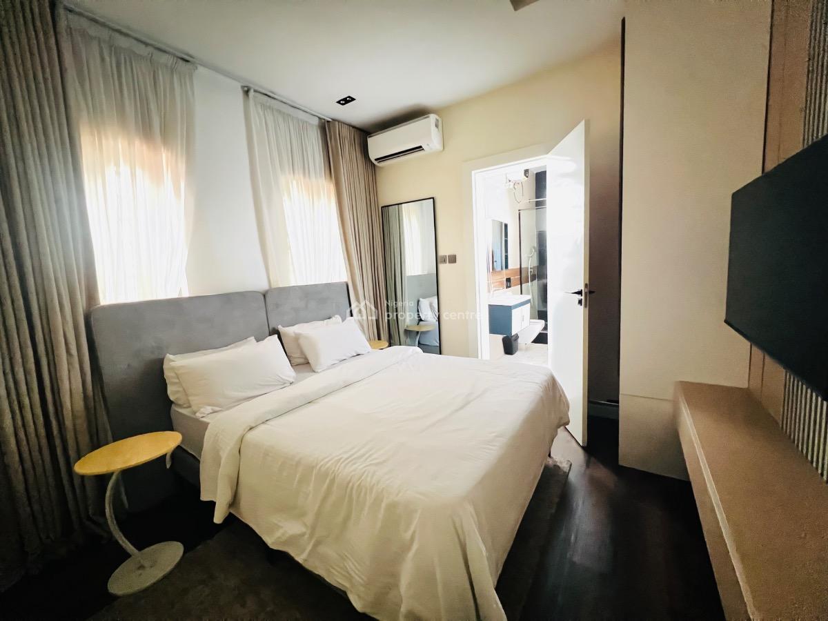 2bedroom, Chevron Drive, Lekki, Lagos, Flat / Apartment for Sale