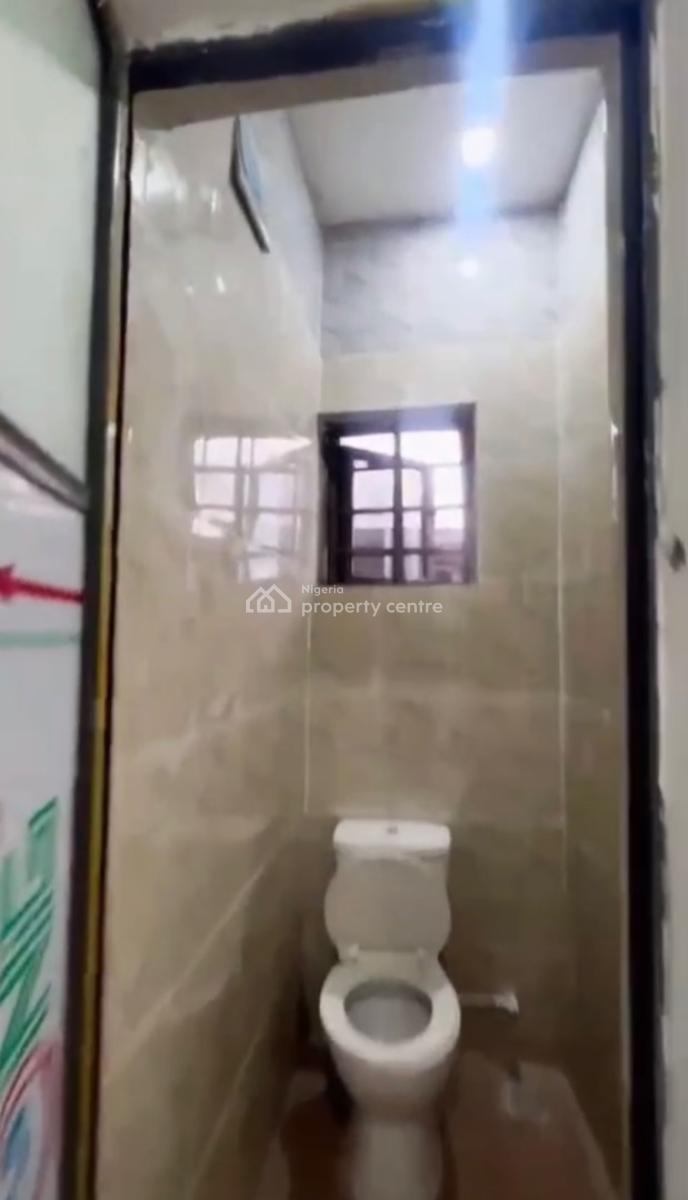 Spacious, Standard, Nice Miniflat with Pop Design, Off Shipeolu Road, Pedro, Shomolu, Lagos, Mini Flat (room and Parlour) for Rent