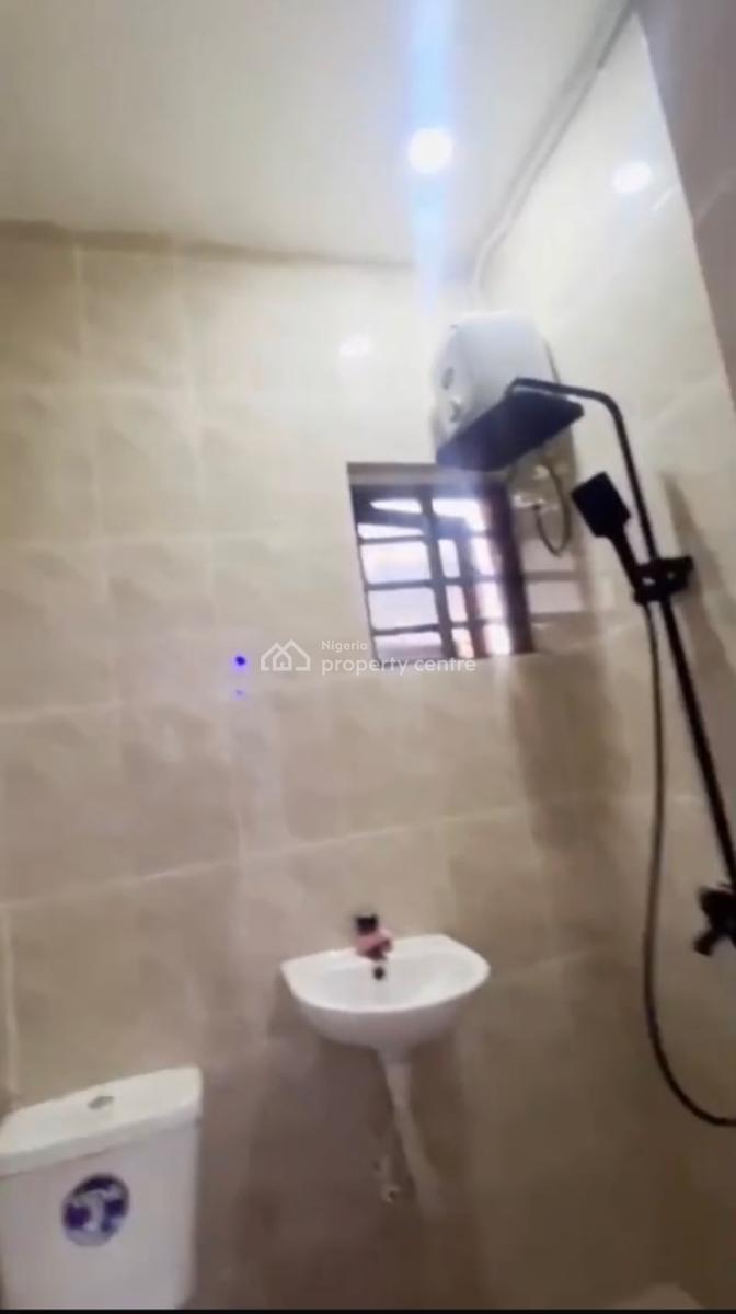 Spacious, Standard, Nice Miniflat with Pop Design, Off Shipeolu Road, Pedro, Shomolu, Lagos, Mini Flat (room and Parlour) for Rent