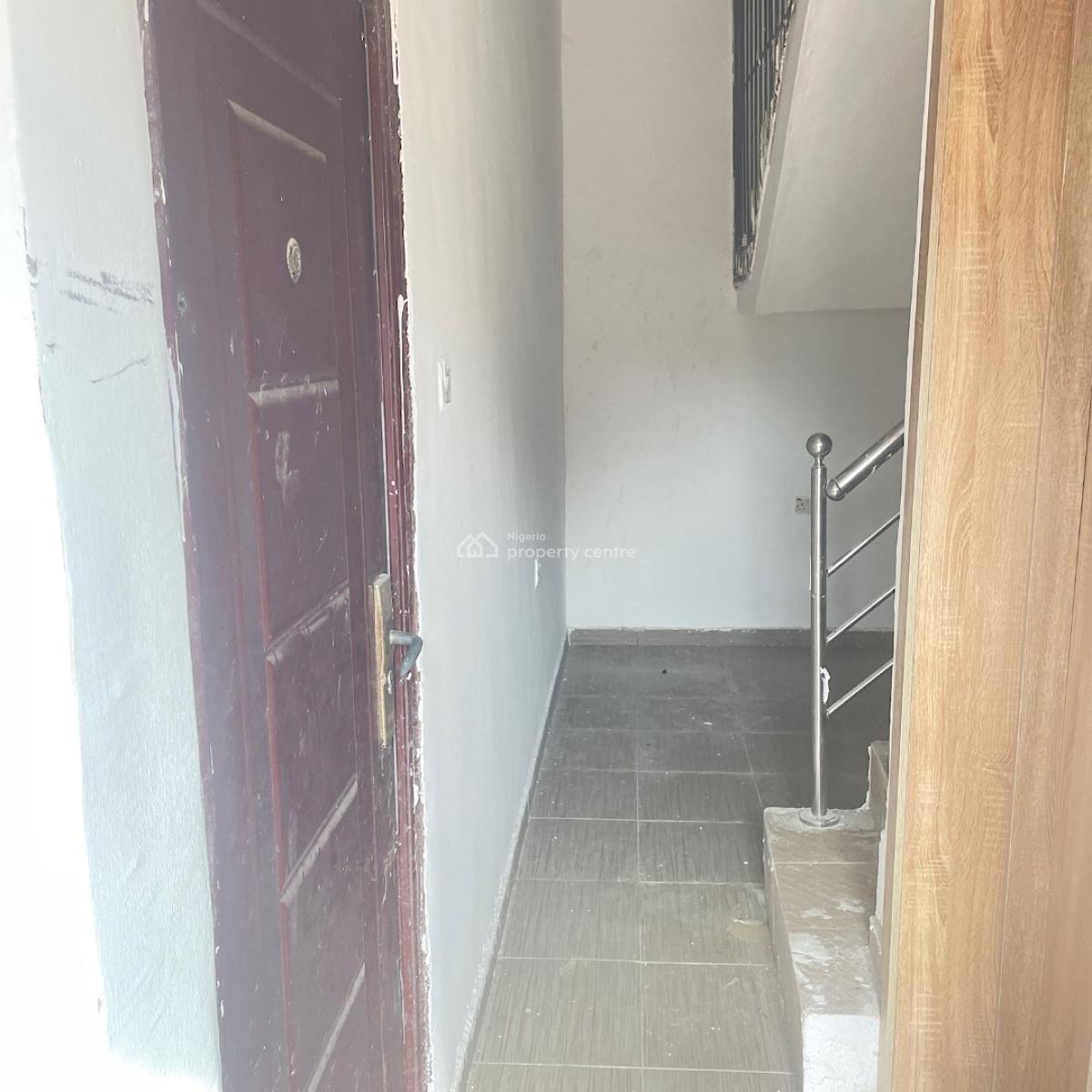 Luxury Self Contain, New Road, Awoyaya, Ibeju Lekki, Lagos, Self Contain (single Rooms) for Rent