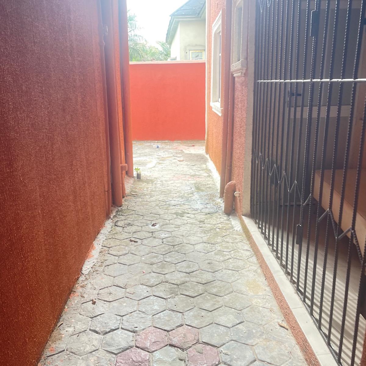 Luxury Self Contain, New Road, Awoyaya, Ibeju Lekki, Lagos, Self Contain (single Rooms) for Rent