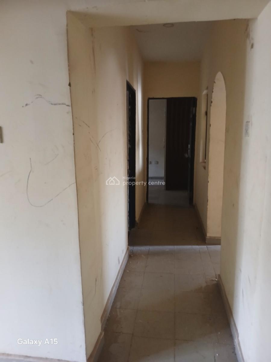 Spacious 3 Bedroom Flat, By American International School, Durumi, Abuja, Flat / Apartment for Rent