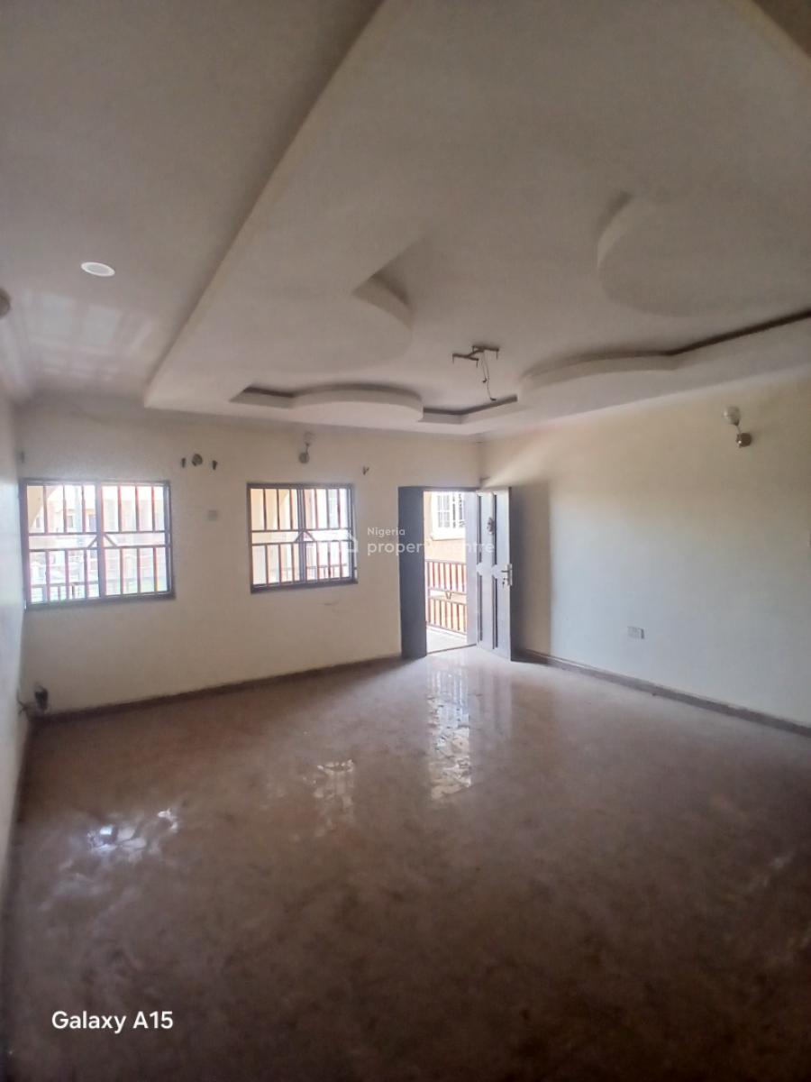Spacious 3 Bedroom Flat, By American International School, Durumi, Abuja, Flat / Apartment for Rent