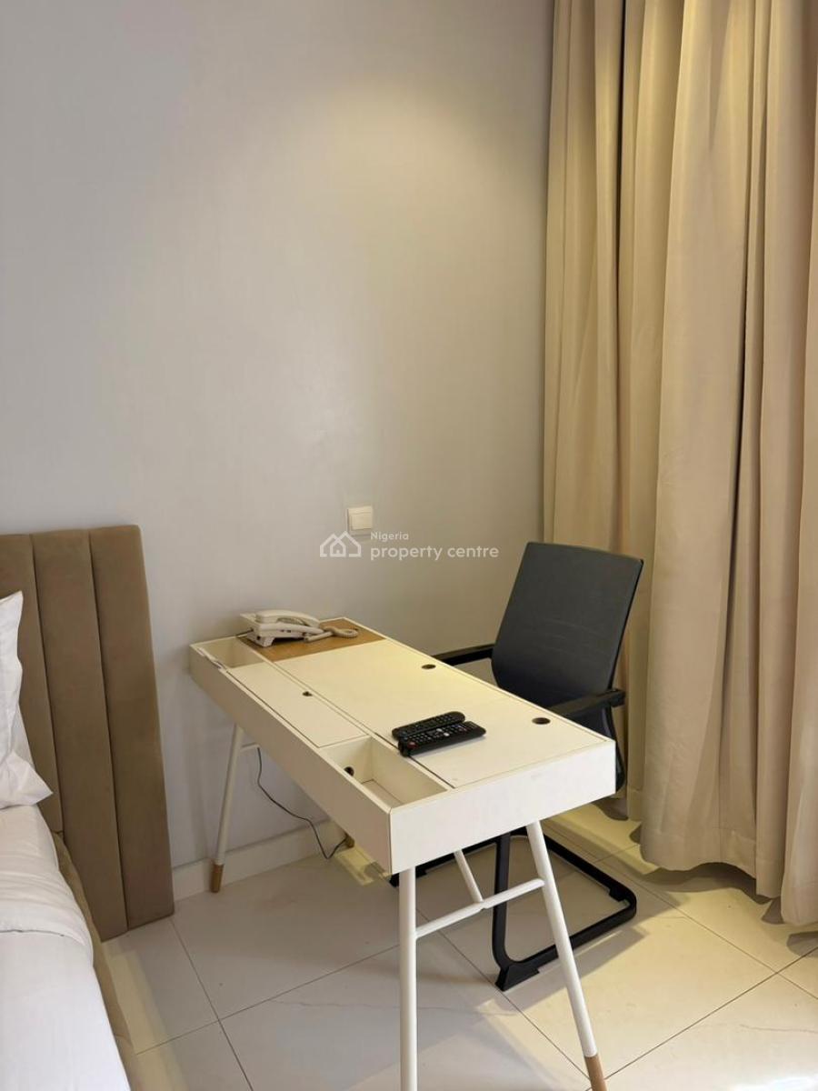 Lush 1 Bedroom Apartment, Lekki Right, Lekki, Lagos, Mini Flat (room and Parlour) Short Let