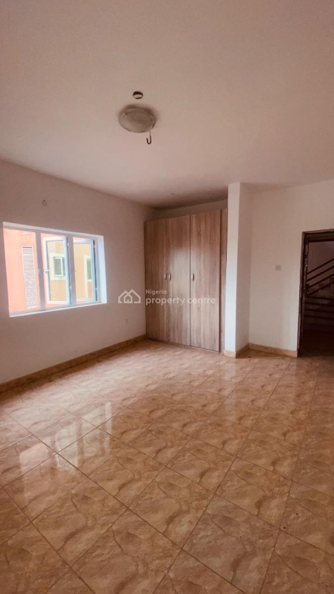 a Luxury Room and Parlor, Along Mobil Road Inside Estate, Ilaje, Ajah, Lagos, Mini Flat (room and Parlour) for Sale