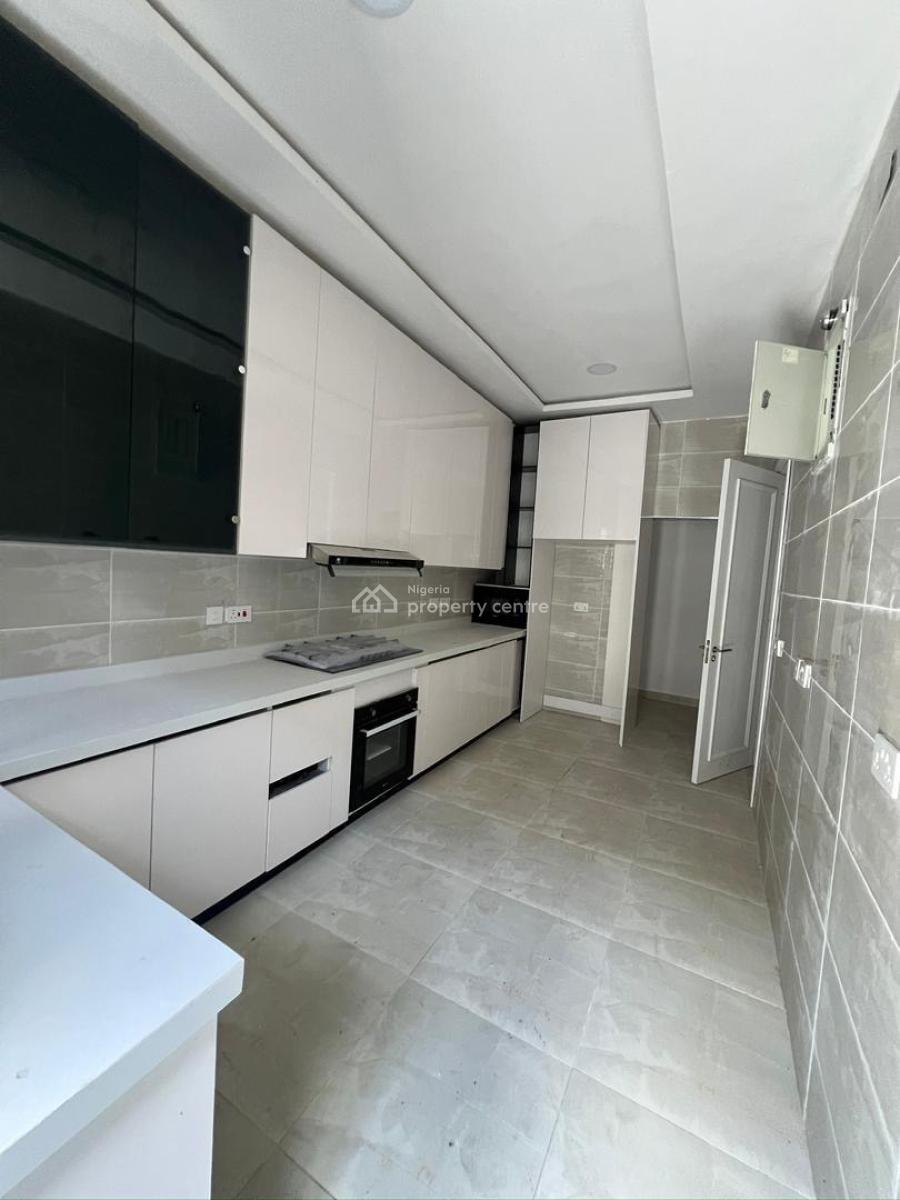 a 4 Bedroom Triplex with a Bq, Oniru, Victoria Island (vi), Lagos, Flat / Apartment for Rent