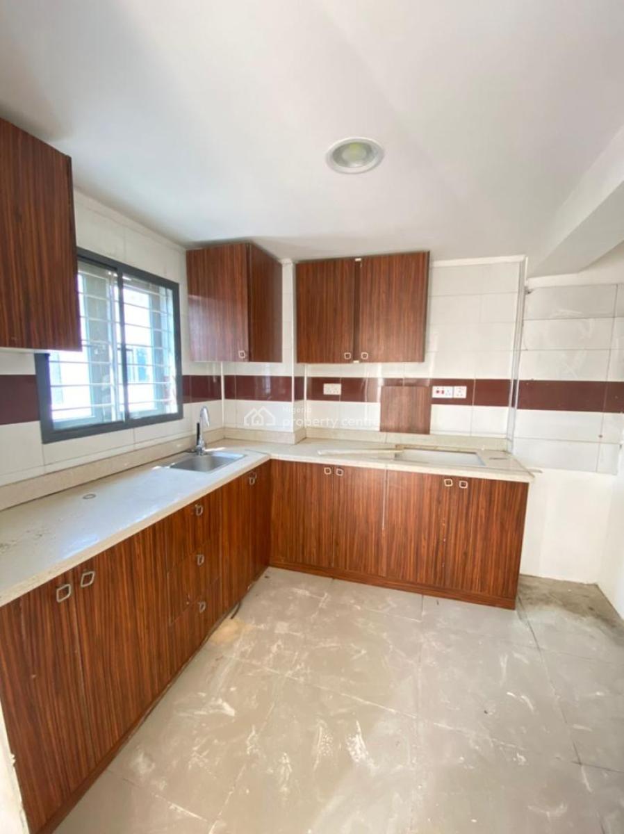 Fully Serviced 2 Bedroom Apartment, Rhs, Lekki Phase 1, Lekki, Lagos, Flat / Apartment for Rent