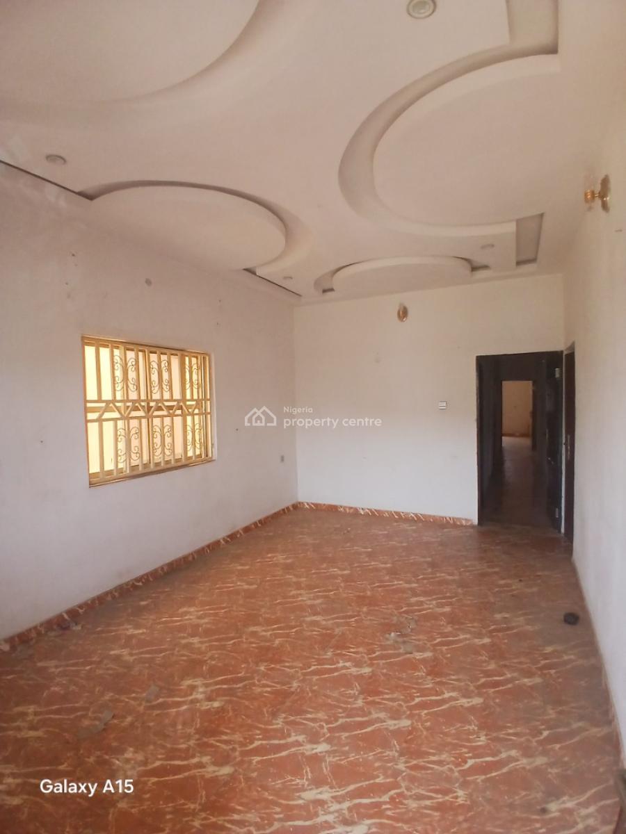 Well Bult 2 Bedrooms Flat, By American International School, Durumi, Abuja, Flat / Apartment for Rent