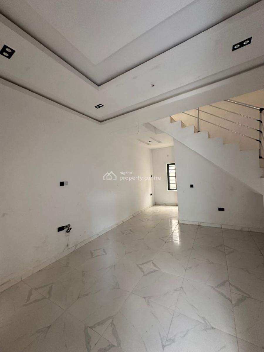 Luxury 2 Bedroom Duplex, Peace Estate By Sky Mall, Sangotedo, Ajah, Lagos, Terraced Duplex for Rent
