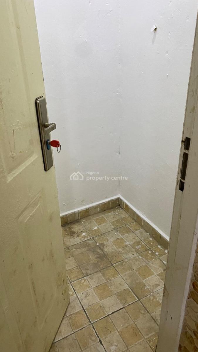 Spacious Two Bedroom Flat, Katampe (main), Katampe, Abuja, Flat / Apartment for Sale