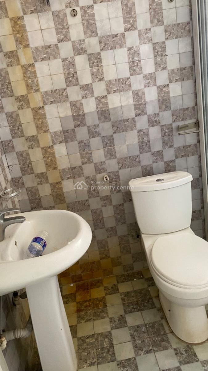 Spacious Two Bedroom Flat, Katampe (main), Katampe, Abuja, Flat / Apartment for Sale