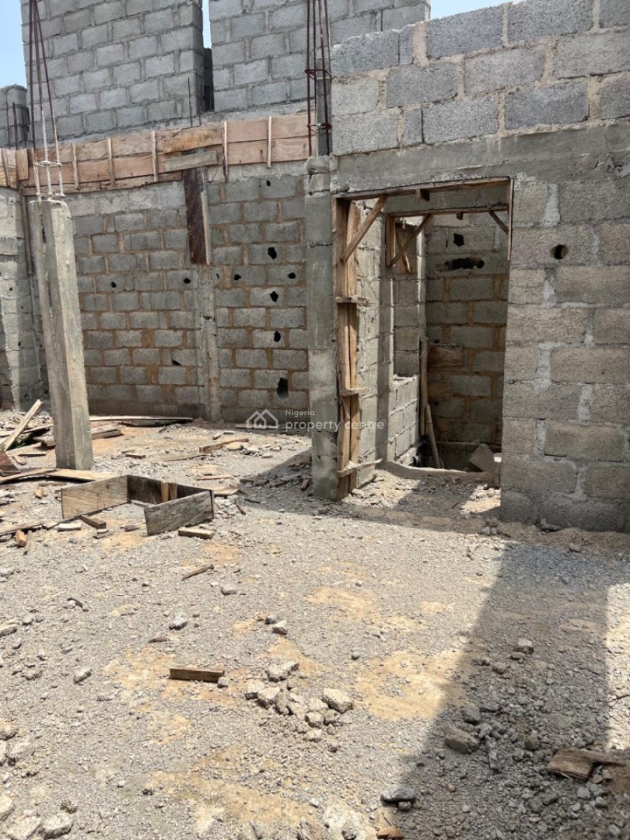 4 Bedrooms Terrace Duplex with Bq, Road Opposite Apostolic Church Jabi Dakibiyu ( Masalachi Junction ), Jabi, Abuja, House for Sale