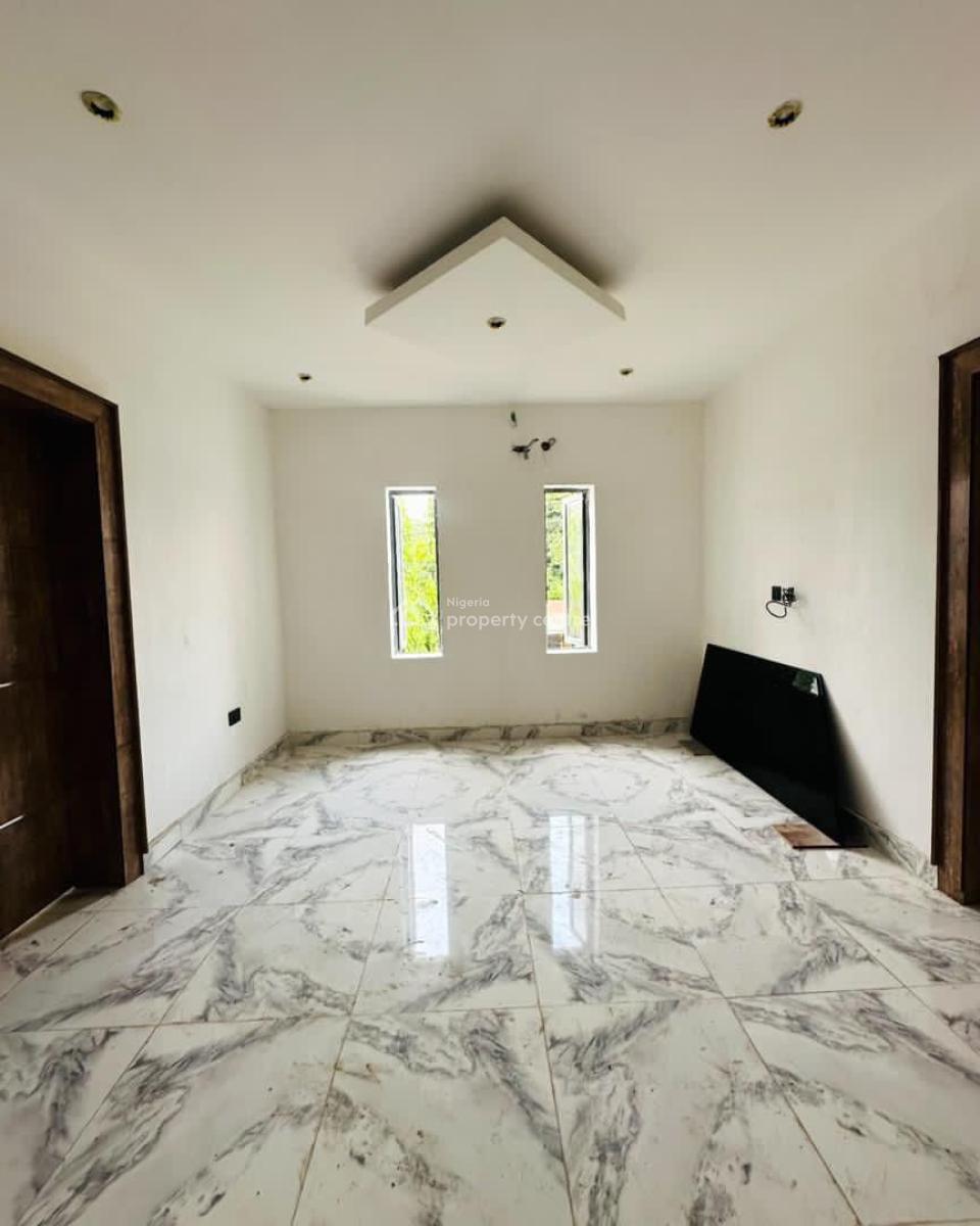 Spaciously Built 4 Bedroom Terraced Duplex with Bq in a Good Location, Adeniyi Jones, Ikeja, Lagos, Terraced Duplex for Sale