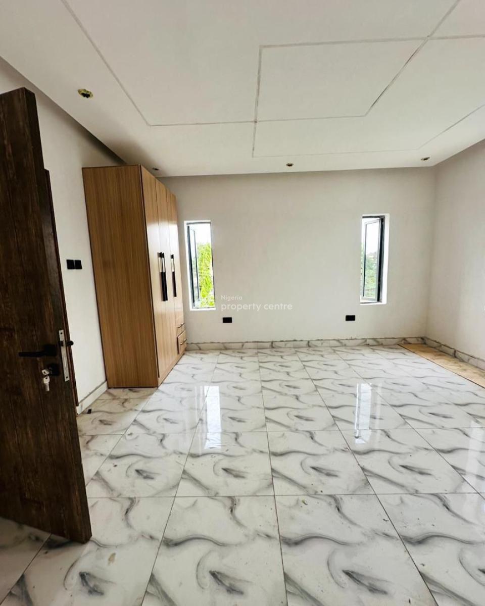 Spaciously Built 4 Bedroom Terraced Duplex with Bq in a Good Location, Adeniyi Jones, Ikeja, Lagos, Terraced Duplex for Sale