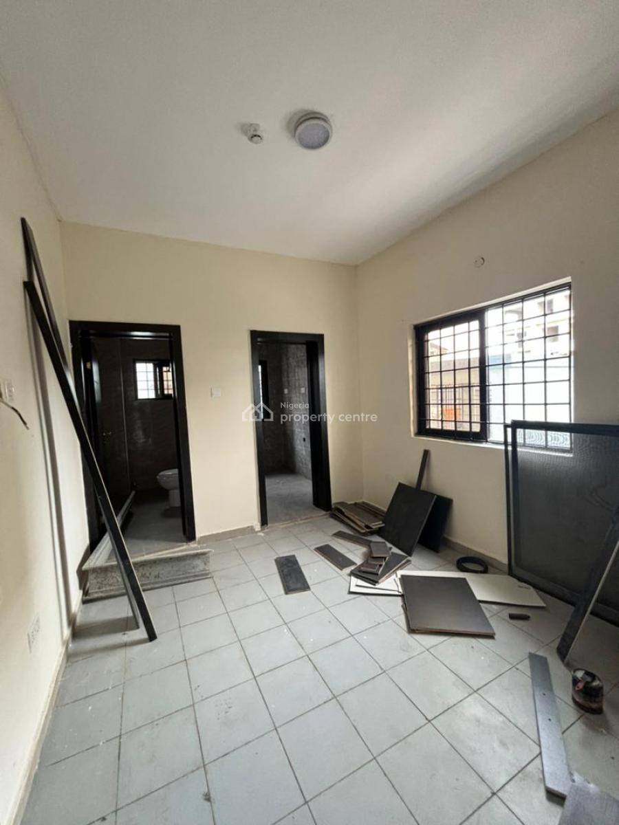 3 Bedroom Apartment with Bq, Lekki Phase 1, Lekki, Lagos, Flat / Apartment for Rent