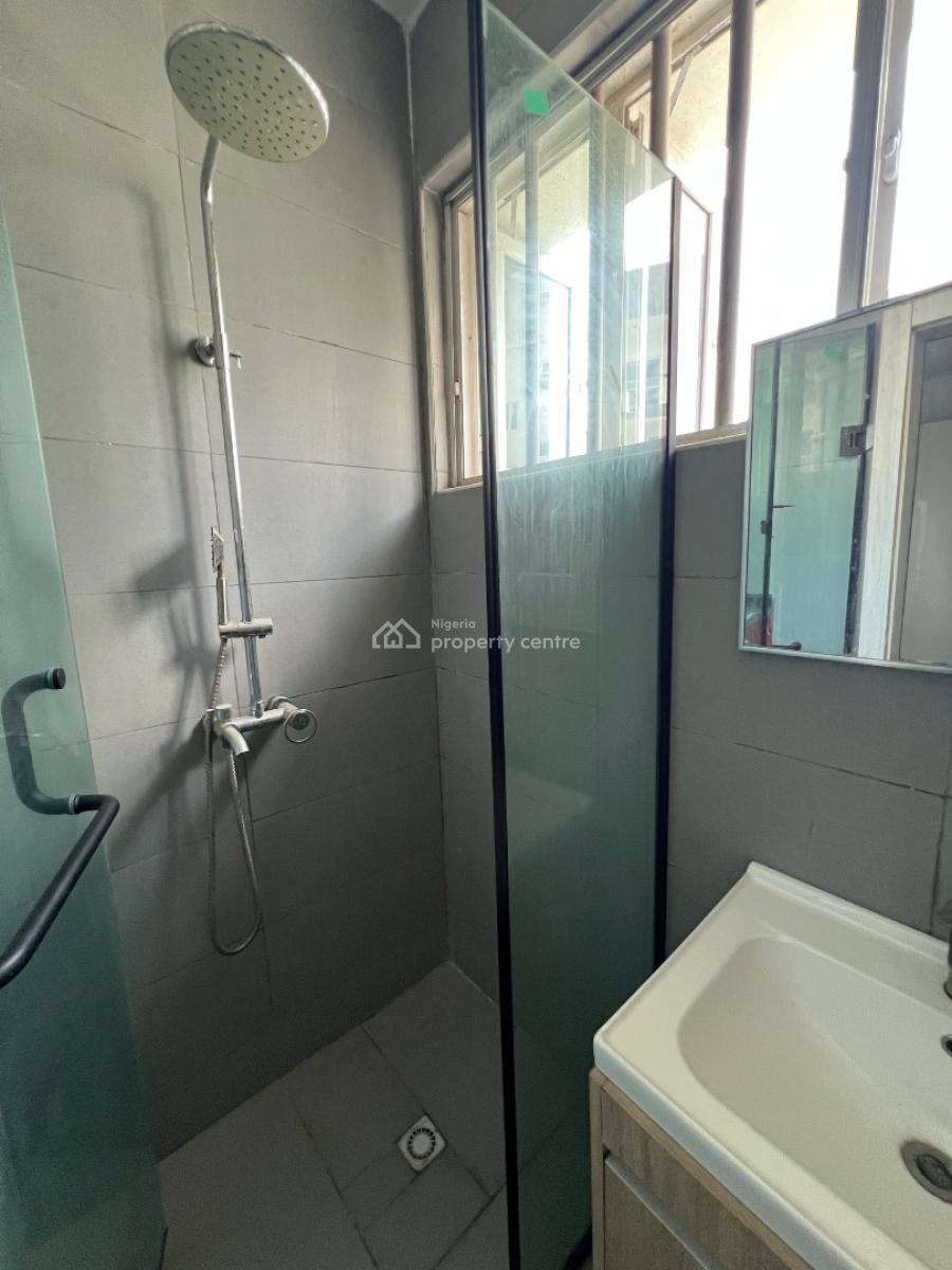 2 Bedroom Apartment, Ilasan, Lekki, Lagos, Flat / Apartment for Sale