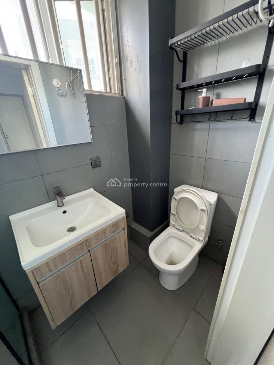 2 Bedroom Apartment, Ilasan, Lekki, Lagos, Flat / Apartment for Sale