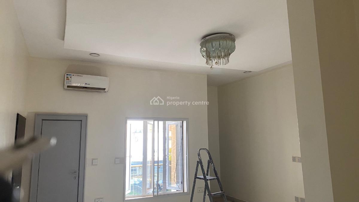 Serviced with Acs and Central Generator Two Bedrooms Flat, Katampe (main), Katampe, Abuja, Flat / Apartment for Rent