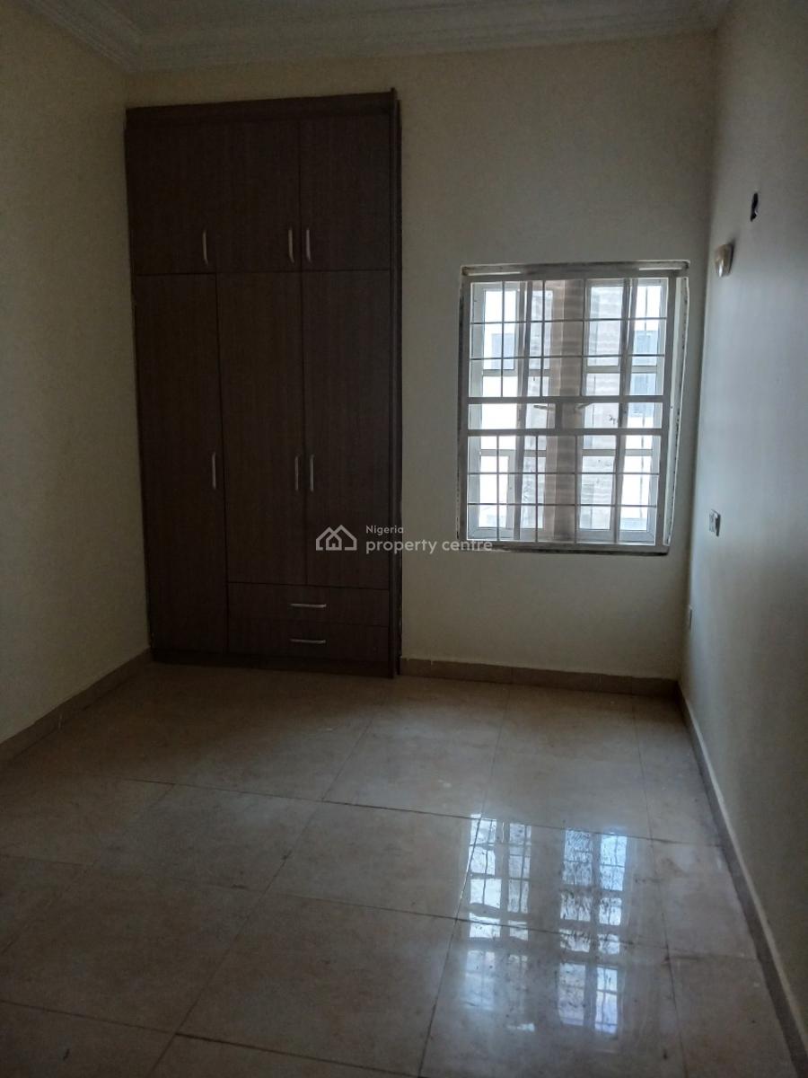 a Very Good Spacious & Serviced 2-bedroom Flat, Jahi District Abuja. Access Road Is Well Tarred., Jahi, Abuja, Flat / Apartment for Rent