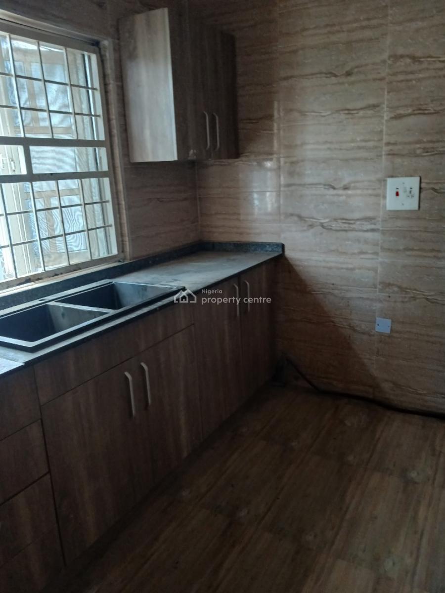 a Very Good Spacious & Serviced 2-bedroom Flat, Jahi District Abuja. Access Road Is Well Tarred., Jahi, Abuja, Flat / Apartment for Rent