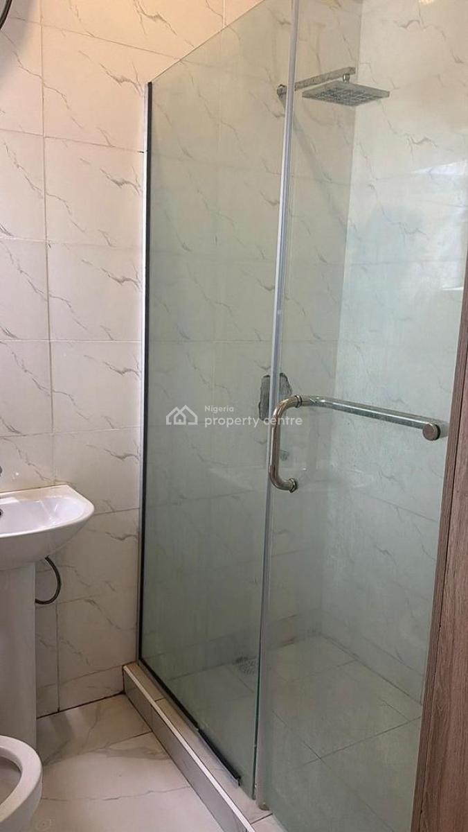 Spacious Standard Semi Masters Room Upstairs, Spring Estate Gate2 Orchid, Lekki Phase 2, Lekki, Lagos, Self Contain (single Rooms) for Rent