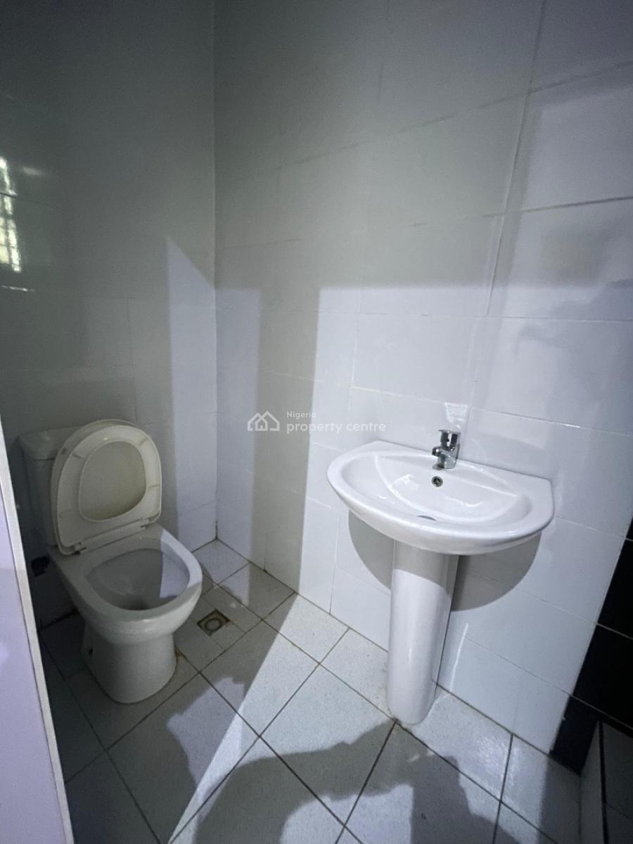 Spacious 4 Bedroom Terrace Duplex, Lekki, Lagos, Terraced Duplex for Sale