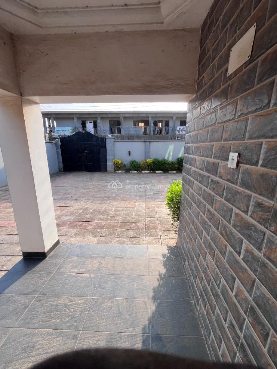 Spacious 4 Bedroom Duplex with Ample Parking Space, Makogi, Magboro, Ogun, Semi-detached Duplex for Rent