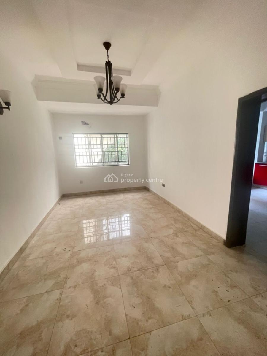 3bedroom Flat with Swimming Pool and a Massive Bq, Lekki Phase 1, Lekki, Lagos, Flat / Apartment for Rent