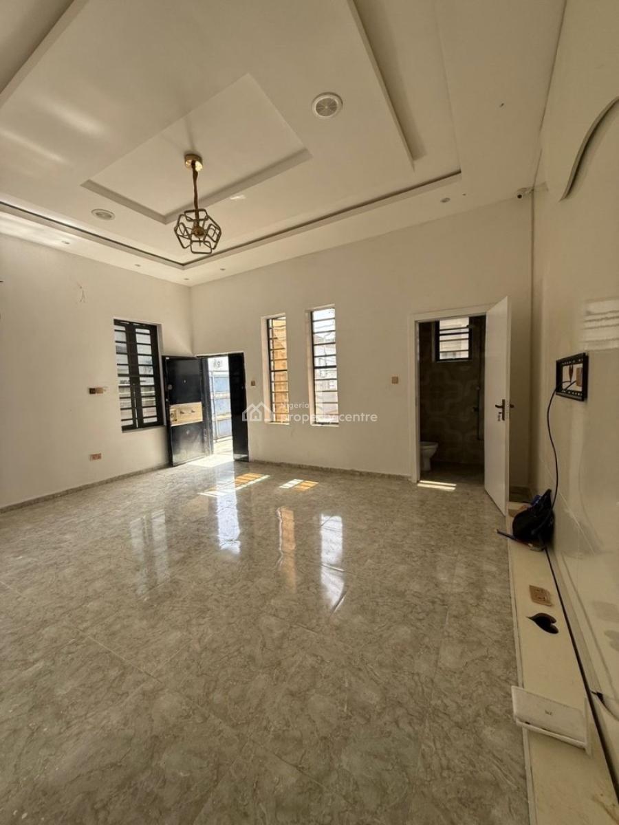 a Nice Studio Apartment-room Self Contained, Royal Pine Gate 2 Orchid Road, Lekki Phase 2, Lekki, Lagos, Self Contain (single Rooms) for Rent