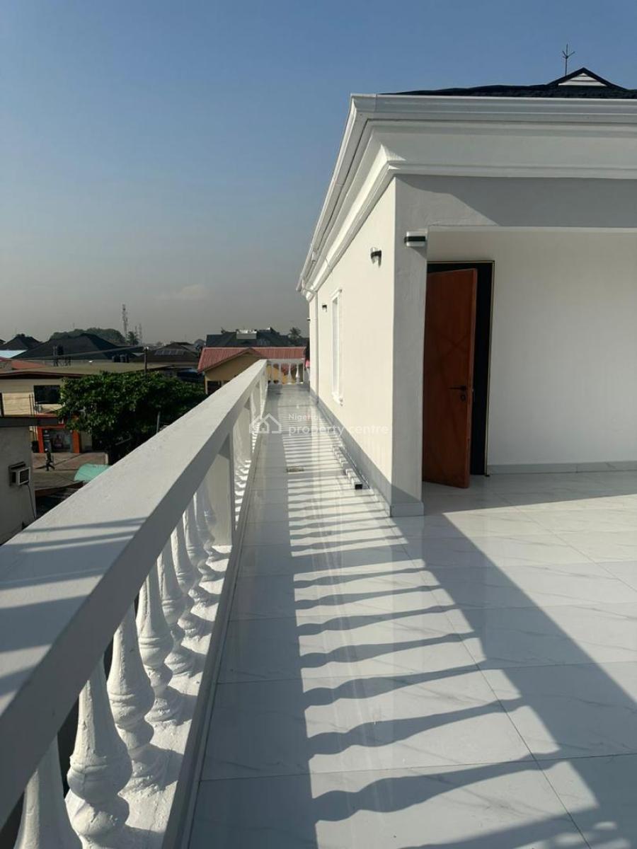 5 Bedroom Fully Detached with a Penthouse and an Open Terrace, Gbagada, Lagos, Detached Duplex for Sale