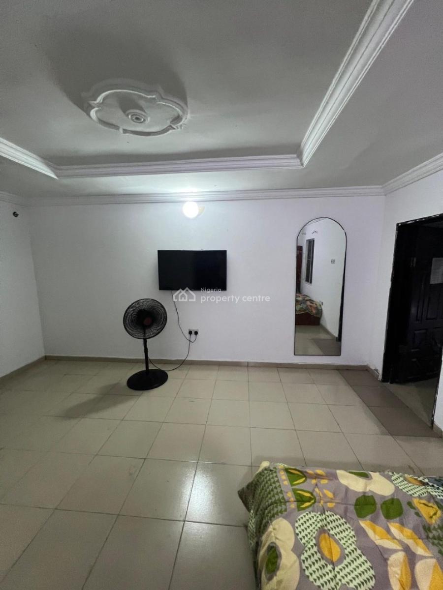 Room Set Contained/master Bedroom, Abraham Adesanya, Ajah, Lagos, Self Contain (single Rooms) for Rent