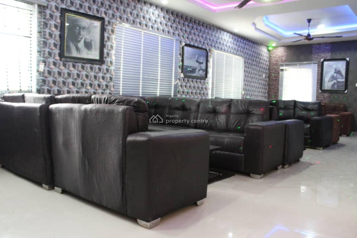 154 Rooms Hotel/hostel + Gym, Solar Inverter, Ihiagwa, Owerri Municipal, Imo, Hotel / Guest House for Sale