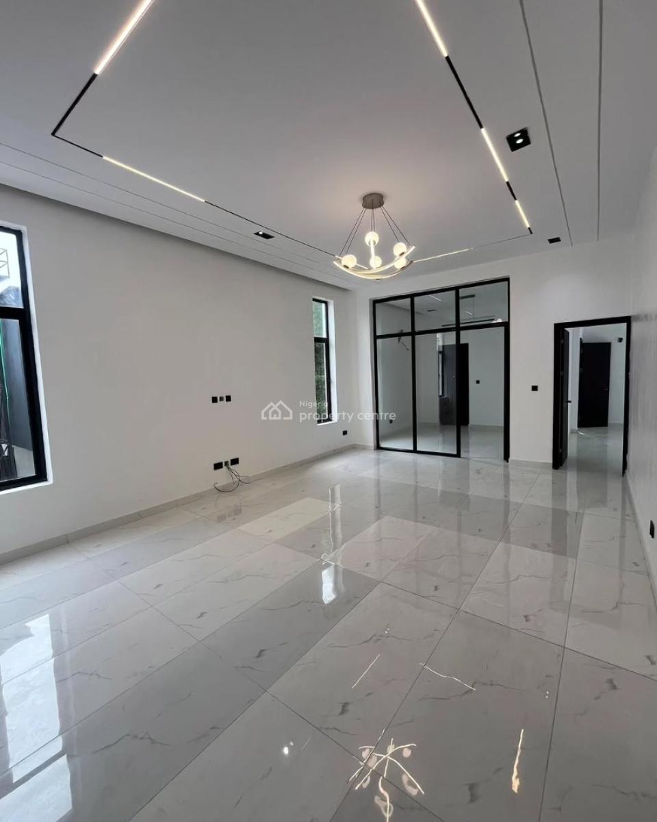 5 Bedroom Fully Detached with Bq, Chevron, Lekki, Lagos, Detached Duplex for Sale