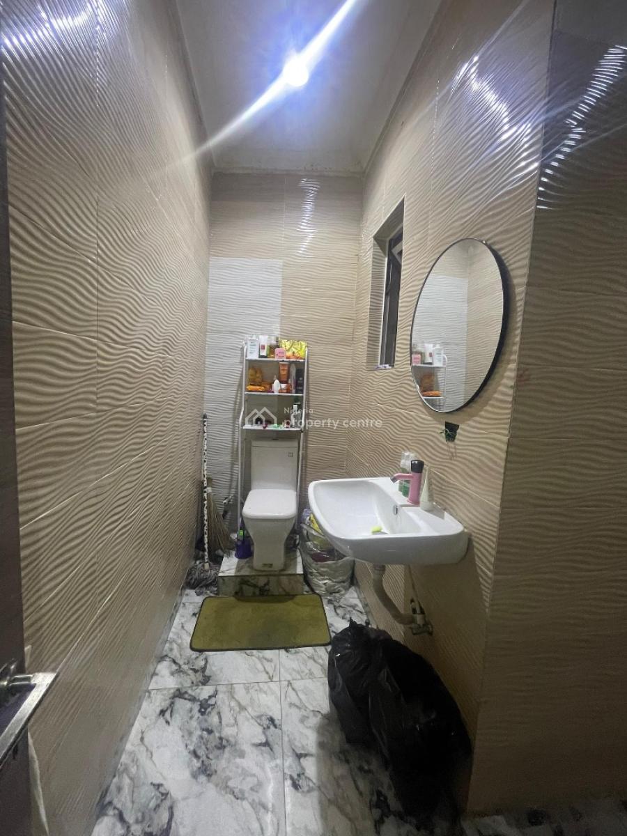 Spacious Self Contain Studio, Chevy View Estate, Lekki Expressway, Lekki, Lagos, Self Contain (single Rooms) for Rent
