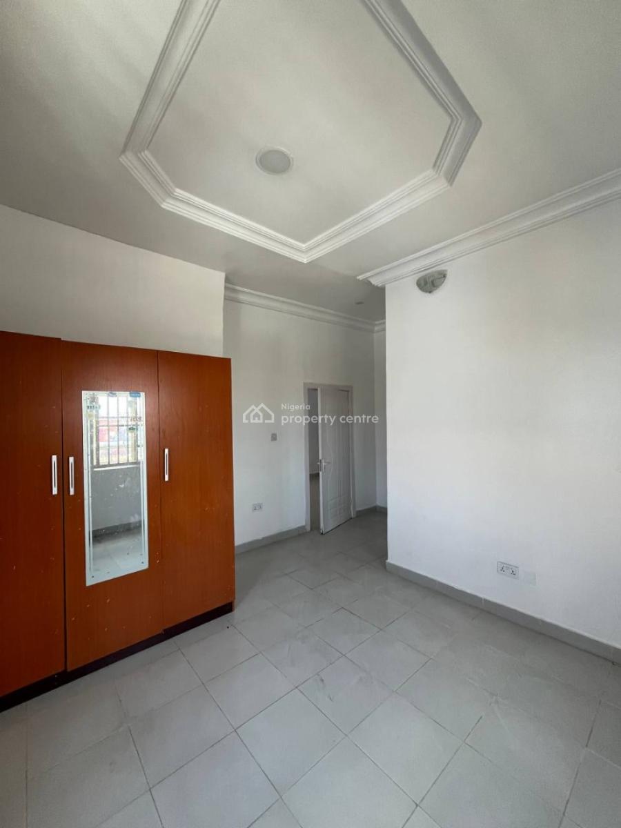 2 Bedroom Apartment, Lekki Phase 1, Lekki, Lagos, Flat / Apartment for Rent