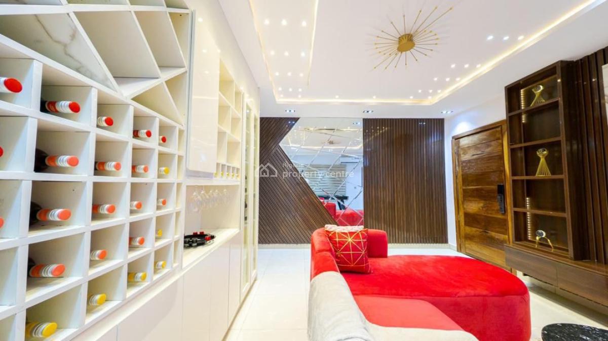Luxury and Spacious 2 Bedroom Maisonette with 2 Furnished  Balconies,, Lekki Phase 1, Lekki, Lagos, Flat / Apartment Short Let