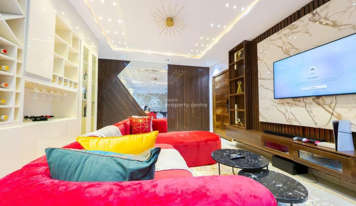 Luxury and Spacious 2 Bedroom Maisonette with 2 Furnished  Balconies,, Lekki Phase 1, Lekki, Lagos, Flat / Apartment Short Let