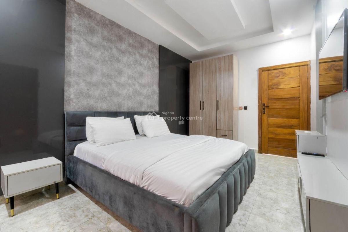 Luxury and Spacious 2 Bedroom Maisonette with 2 Furnished  Balconies,, Lekki Phase 1, Lekki, Lagos, Flat / Apartment Short Let