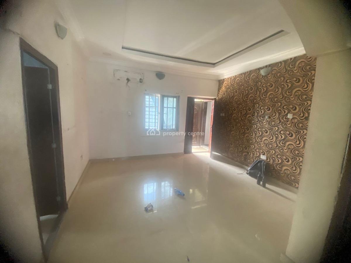 Decent 2 Bedroom Flat, Lakeview Phase 2 ( Upstairs), Amuwo Odofin, Lagos, Flat / Apartment for Rent