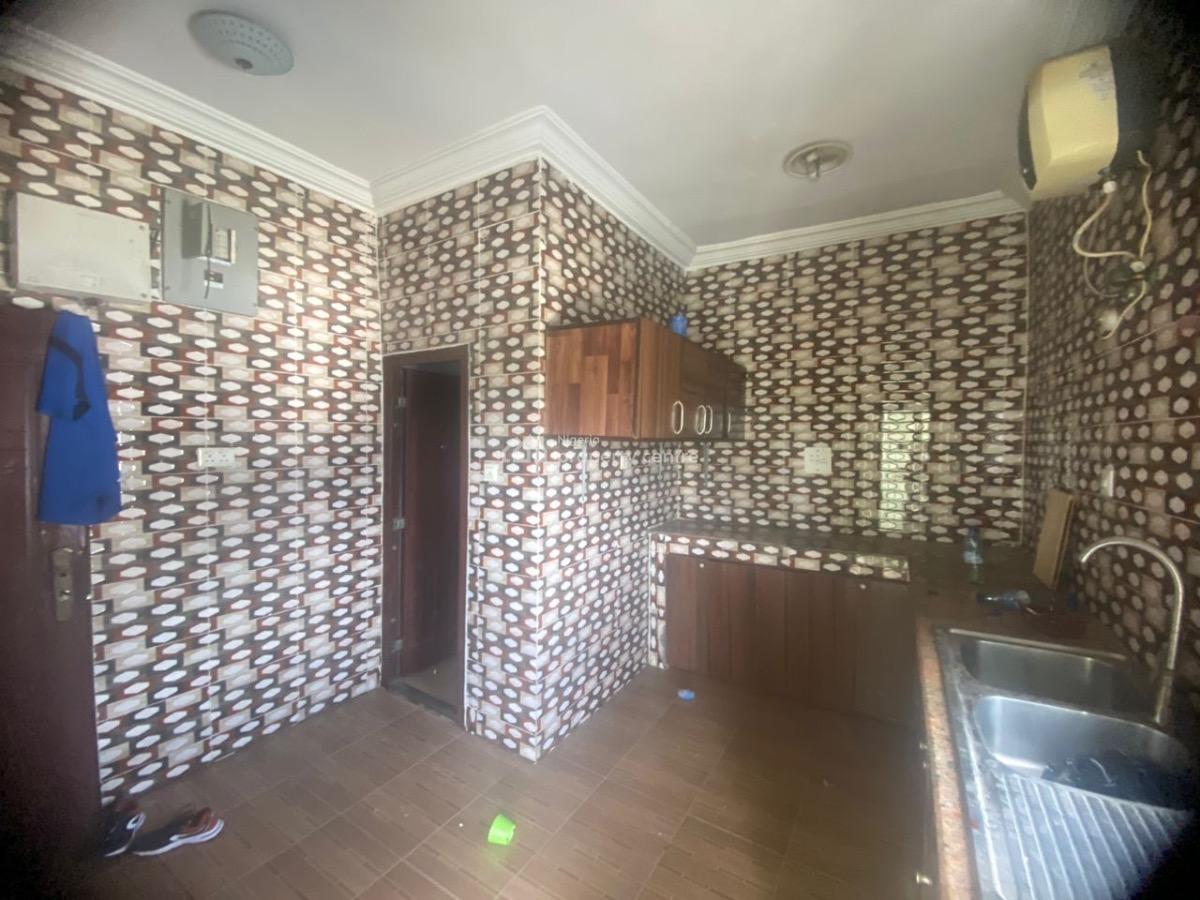 Decent 2 Bedroom Flat, Lakeview Phase 2 ( Upstairs), Amuwo Odofin, Lagos, Flat / Apartment for Rent