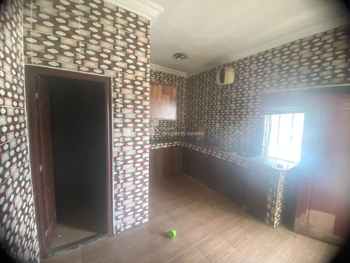 Decent 2 Bedroom Flat, Lakeview Phase 2 ( Upstairs), Amuwo Odofin, Lagos, Flat / Apartment for Rent