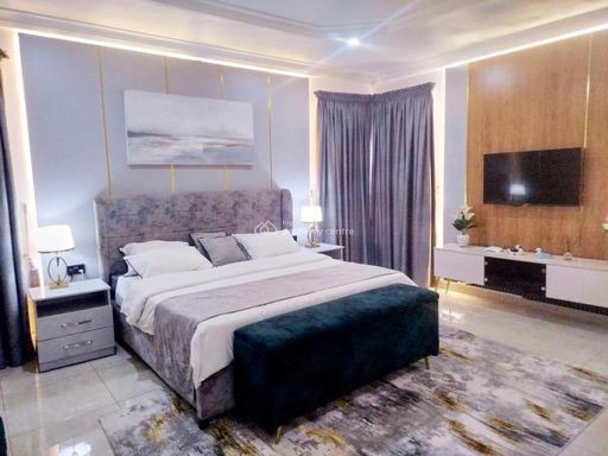 a Neatly and Massively Built 3 Bedroom Terrace, Osapa, Lekki, Lagos, Terraced Duplex for Rent
