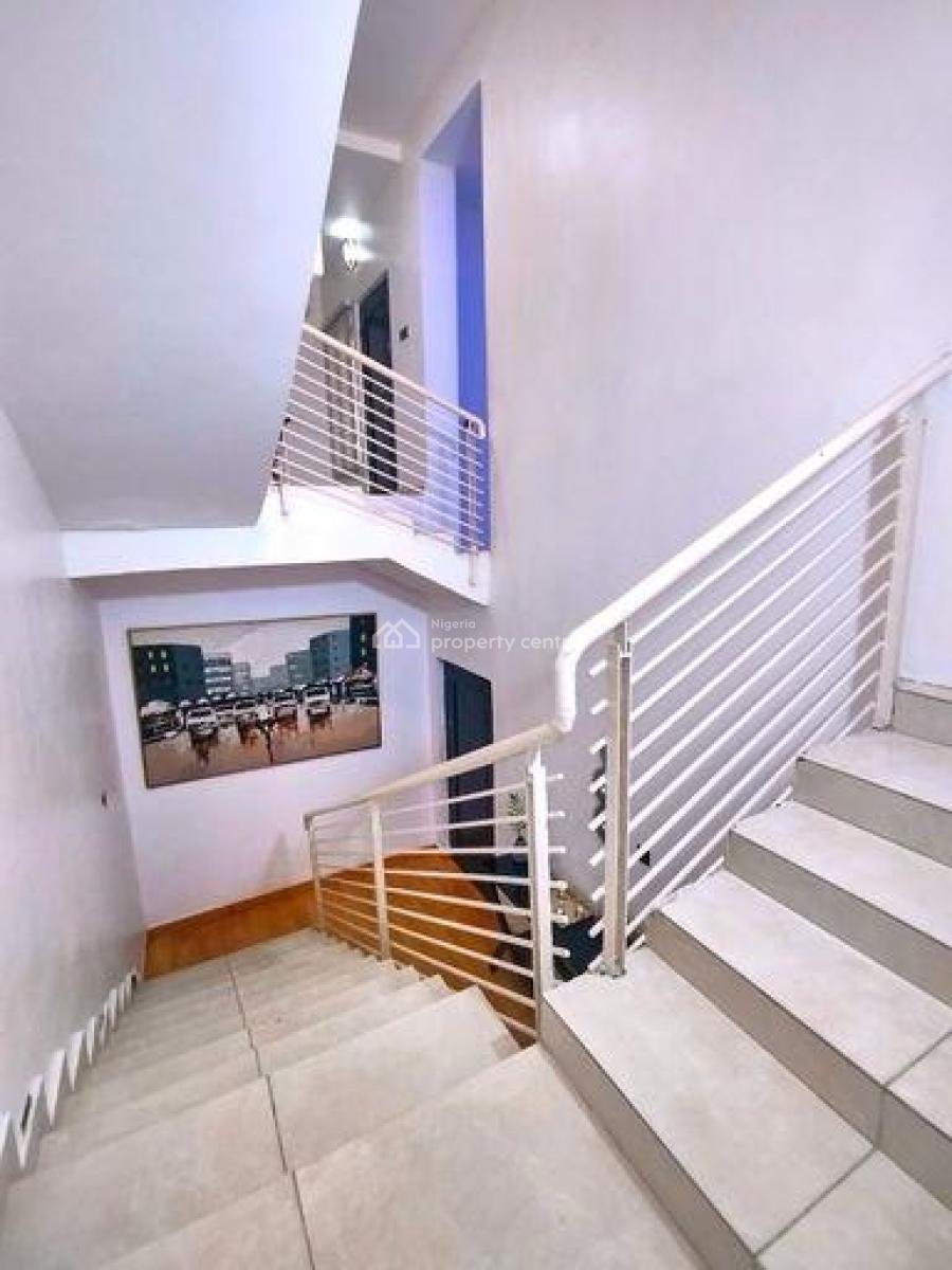 a Neatly and Massively Built 3 Bedroom Terrace, Osapa, Lekki, Lagos, Terraced Duplex for Rent